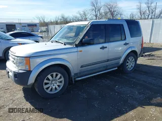 2006 Land Rover LR3 SE z VIN SALAE254X6A371644, wystawiony jako IAAI lot #42126034 z przebiegiem 229 295 mil mil oraz . Historia ofert i sprzedaży dostępna na DreamBid. Obrazek 2.
