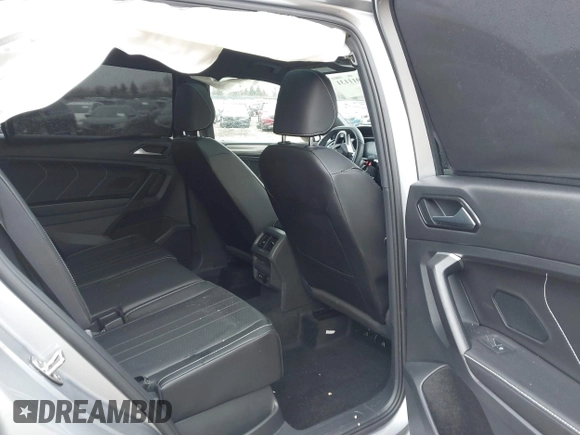 2023 Volkswagen Tiguan SE R-Line Black with VIN 3VV8B7AX3PM130610, listed as a IAAI auction lot 42011131 with 21,980 mi miles and . Bid and sale history available at DreamBid. Image 8.