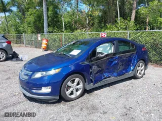 2013 Chevrolet Volt with VIN 1G1RD6E4XDU131857, listed as a IAAI auction lot 41888532 with 206,459 mi miles. Bid and sale history available at carsss.com. Image 2.