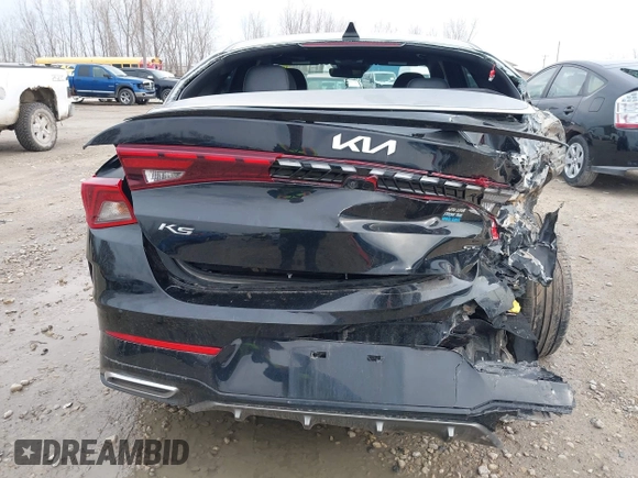 2022 Kia K5 GT-Line z VIN 5XXG64J29NG115786, wystawiony jako IAAI lot #42094520 z przebiegiem 84 234 mil mil oraz . Historia ofert i sprzedaży dostępna na DreamBid. Obrazek 16.