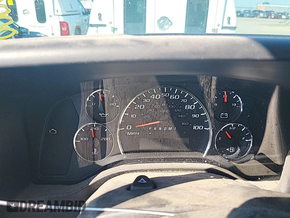 2015 Chevrolet Express Cargo with VIN 1GCWGFCF2F1262646, listed as a IAAI auction lot 42801576 with 165,952 mi miles and . Bid and sale history available at DreamBid. Image 24.