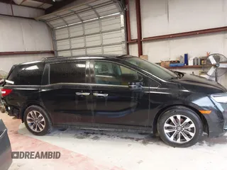 2024 Honda Odyssey EX-L with VIN 5FNRL6H65RB018633, listed as a IAAI auction lot 41801512 with 22,103 mi miles and . Bid and sale history available at DreamBid. Image 14.