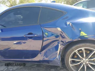 2018 Toyota 86 with VIN JF1ZNAA12J8700620, listed as a IAAI auction lot 41848941 with 127,396 mi miles. Bid and sale history available at carsss.com. Image 22.