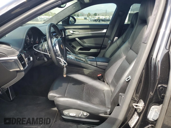 2014 Porsche Panamera Turbo z VIN WP0AC2A72EL073234, wystawiony jako Copart lot #65813464 z przebiegiem 83 918 mil mil oraz Szkoda całkowita • Salvage title. Historia ofert i sprzedaży dostępna na DreamBid. Obrazek 7.