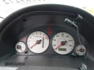 2004 Honda Civic VP with VIN 2HGES16334H611425, listed as a IAAI auction lot 41909272 with 196,304 mi miles. Bid and sale history available at carsss.com. Image 7.