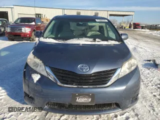 2013 Toyota Sienna LE AAS with VIN 5TDKK3DC4DS355829, listed as a Copart auction lot 41660235 with 99,517 mi miles and Salvage title. Bid and sale history available at DreamBid. Image 5.