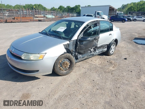 2004 Saturn ION ION 1 z VIN 1G8AF52F74Z107933, wystawiony jako IAAI lot #42108770 z przebiegiem 142 984 mil mil oraz . Historia ofert i sprzedaży dostępna na DreamBid. Obrazek 2.