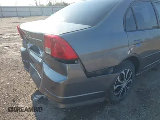 2004 Honda Civic LX with VIN 2HGES16504H634808, listed as a IAAI auction lot 41974085 with 201,392 mi miles. Bid and sale history available at carsss.com. Image 12.