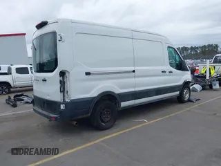2021 Ford Transit Cargo with VIN 1FTBR1C85MKA12810, listed as a IAAI auction lot 41610132 with 105,724 mi miles and . Bid and sale history available at DreamBid. Image 4.