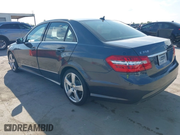 2010 Mercedes-Benz E 350 Luxury with VIN WDDHF5GB5AA078880, listed as a IAAI auction lot 42590907 with 210,275 mi miles and . Bid and sale history available at DreamBid. Image 3.