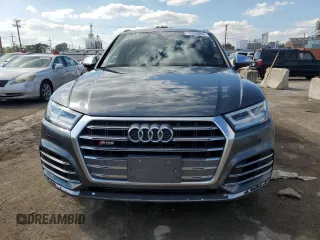 2019 Audi SQ5 Premium Plus with VIN WA1B4AFYXK2027241, listed as a Copart auction lot 72826554 with 70,140 mi miles and Salvage Title. Bid and sale history available at DreamBid. Image 5.