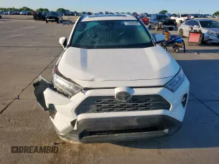 2019 Toyota RAV4 XLE with VIN JTMW1RFV6KD512405, listed as a Copart auction lot 53965385 with 92,066 mi miles and Salvage Title. Bid and sale history available at DreamBid. Image 5.