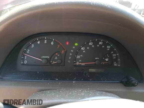 2004 Toyota Camry LE z VIN 4T1BE32K94U284667, wystawiony jako Copart lot #56184025 z przebiegiem 198 929 mil mil oraz Szkoda całkowita • Salvage title. Historia ofert i sprzedaży dostępna na DreamBid. Obrazek 9.
