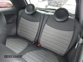 2013 FIAT 500 Sport z VIN 3C3CFFBR8DT666031, wystawiony jako IAAI lot #42189505 z przebiegiem 82 333 mil mil oraz . Historia ofert i sprzedaży dostępna na DreamBid. Obrazek 8.