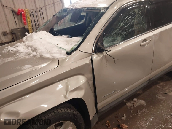 2013 GMC Terrain SLE with VIN 2GKFLREK9D6281099, listed as a IAAI auction lot 41578483 with 120,176 mi miles. Bid and sale history available at carsss.com. Image 6.