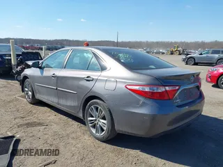 2017 Toyota Camry XLE z VIN 4T1BF1FK3HU424732, wystawiony jako IAAI lot #41684988 z przebiegiem 142 245 mil mil oraz . Historia ofert i sprzedaży dostępna na DreamBid. Obrazek 3.