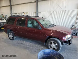 2005 Chevrolet TrailBlazer LS with VIN 1GNET16S056187876, listed as a Copart auction lot 42820305 with 186,917 mi miles and Salvage Title. Bid and sale history available at carsss.com. Image 4.