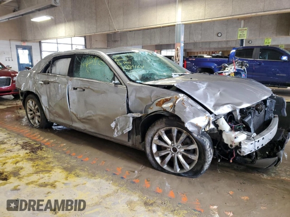 2016 Chrysler 300 with VIN 2C3CCAKG0GH198464, listed as a Copart auction lot 88877575 with 0 mi miles and Salvage Title. Bid and sale history available at carsss.com. Image 4.