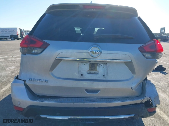 2020 Nissan Rogue SV with VIN JN8AT2MV8LW122088, listed as a IAAI auction lot 41404814 with 120,624 mi miles. Bid and sale history available at carsss.com. Image 16.