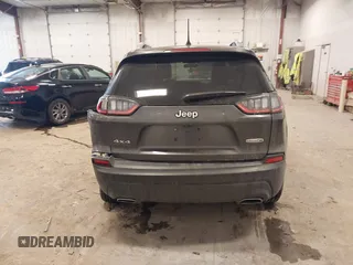 2020 Jeep Cherokee Altitude с VIN 1C4PJMLX9LD527561, выставлен на аукционе IAAI как лот 41417752 с пробегом 93 992 миль миль и . История ставок и продаж доступна на DreamBid. Изображение 16.