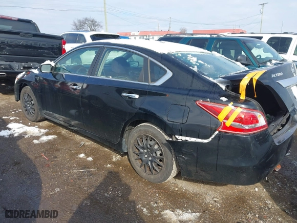 2013 Nissan Altima 2.5 SL with VIN 1N4AL3APXDN494147, listed as a IAAI auction lot 41610021 with 121,208 mi miles. Bid and sale history available at carsss.com. Image 3.