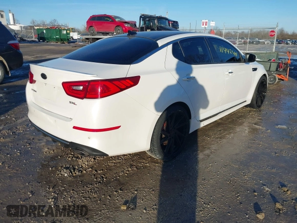 2015 Kia Optima SX Turbo with VIN 5XXGR4A67FG355530, listed as a IAAI auction lot 41442418 with 67,080 mi miles. Bid and sale history available at carsss.com. Image 4.