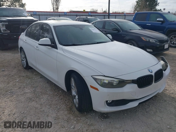 2015 BMW 3 Series 320i with VIN WBA3B1G56FNT64298, listed as a IAAI auction lot 41695116 with 125,926 mi miles. Bid and sale history available at carsss.com. Image 1.
