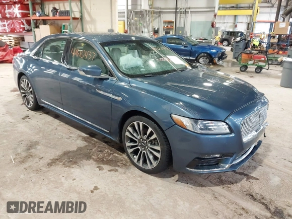 2020 Lincoln Continental Standard with VIN 1LN6L9PK5L5608533, listed as a IAAI auction lot 41610437 with 31,610 mi miles. Bid and sale history available at carsss.com. Image 1.