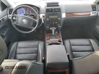 2007 Volkswagen Touareg V6 with VIN WVGZE77L57D000382, listed as a Copart auction lot 41463895 with 140,961 mi miles and Salvage Title. Bid and sale history available at DreamBid. Image 8.