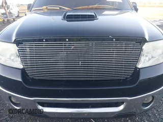 2008 Ford F-150 XLT с VIN 1FTPW12538FA21641, выставлен на аукционе IAAI как лот 41149320 с пробегом 143 137 миль миль и . История ставок и продаж доступна на DreamBid. Изображение 19.