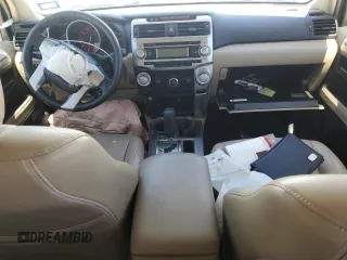 2010 Toyota 4Runner Trail с VIN JTEBU5JR5A5004665, выставлен на аукционе Copart как лот 53831845 с пробегом 124 347 миль миль и Списание • Salvage title. История ставок и продаж доступна на DreamBid. Изображение 8.