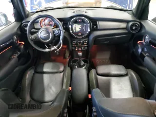 2017 MINI Hardtop 4 Door Cooper S z VIN WMWXU3C32H2B64327, wystawiony jako Copart lot #58888045 z przebiegiem 160 394 mil mil oraz Tytuł czysty. Historia ofert i sprzedaży dostępna na DreamBid. Obrazek 8.