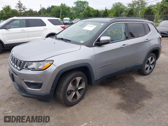 2018 Jeep Compass Altitude с VIN 3C4NJDBB0JT135993, выставлен на аукционе IAAI как лот 42345817 с пробегом 69 892 миль миль и . История ставок и продаж доступна на DreamBid. Изображение 17.