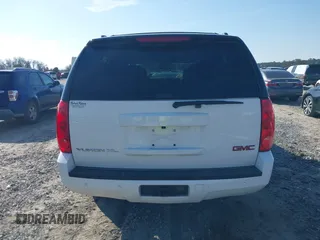 2014 GMC Yukon XL SLT with VIN 1GKS1KE09ER116590, listed as a IAAI auction lot 41459319 with 246,958 mi miles. Bid and sale history available at carsss.com. Image 16.