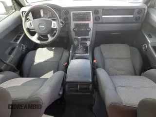 2009 Jeep Commander Sport with VIN 1J8HH48K89C540189, listed as a Copart auction lot 52552235 with 258,377 mi miles and Salvage title. Bid and sale history available at DreamBid. Image 8.