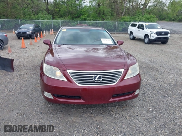 2007 Lexus LS 460 with VIN JTHBL46F775003346, listed as a IAAI auction lot 42170792 with 98,626 mi miles. Bid and sale history available at carsss.com. Image 13.