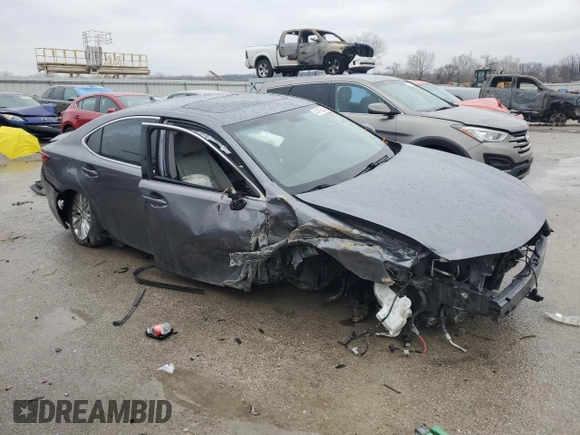 2013 Lexus ES 4dr Sdn with VIN JTHBK1GG8D2056465, listed as a Copart auction lot 43472585 with 135,863 mi miles and Salvage Title. Bid and sale history available at carsss.com. Image 4.