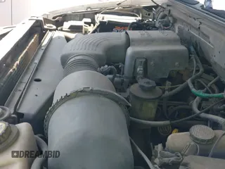 2002 Ford F-150 XLT с VIN 1FTRW07662KC45604, выставлен на аукционе IAAI как лот 43112014 с пробегом 240 538 миль миль и . История ставок и продаж доступна на DreamBid. Изображение 12.