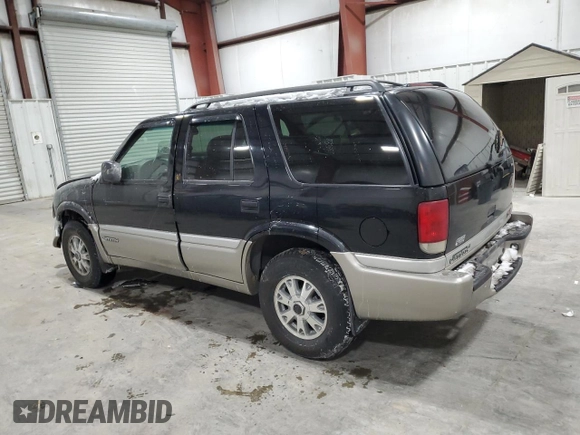 2001 GMC Jimmy SLE with VIN 1GKDT13WX12162484, listed as a Copart auction lot 46393385 with 0 mi miles and Salvage Title. Bid and sale history available at carsss.com. Image 2.