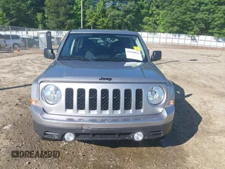 2015 Jeep Patriot Sport с VIN 1C4NJPBA8FD157262, выставлен на аукционе IAAI как лот 42190018 с пробегом 121 007 миль миль и . История ставок и продаж доступна на DreamBid. Изображение 12.