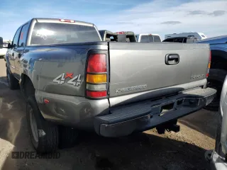 2006 Chevrolet Silverado 3500 DRW Wrk Trk with VIN 1GCJK33276F138041, listed as a Copart auction lot 88272865 with 139,985 mi miles and Salvage Title. Bid and sale history available at carsss.com. Image 2.