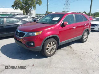 2011 Kia Sorento EX with VIN 5XYKU4A21BG034062, listed as a IAAI auction lot 42157818 with 169,660 mi miles. Bid and sale history available at carsss.com. Image 2.