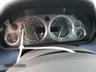 2009 Aston Martin DB9 z VIN SCFAD01E79GA12139, wystawiony jako Copart lot #76241164 z przebiegiem Nie podano mil oraz Szkody całkowita. Historia ofert i sprzedaży dostępna na DreamBid. Obrazek 9.