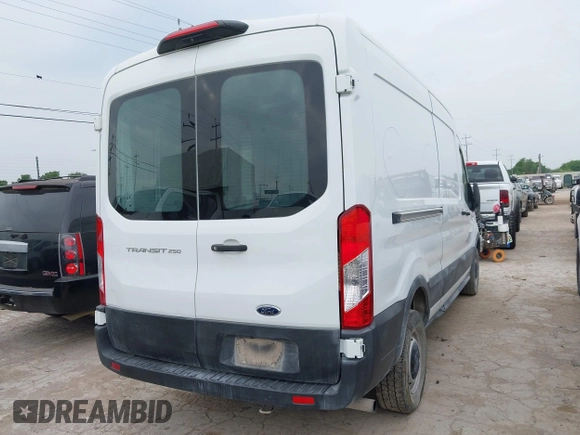 2021 Ford Transit Cargo with VIN 1FTBR1C80MKA31085, listed as a IAAI auction lot 42156172 with 41,076 mi miles and . Bid and sale history available at DreamBid. Image 4.