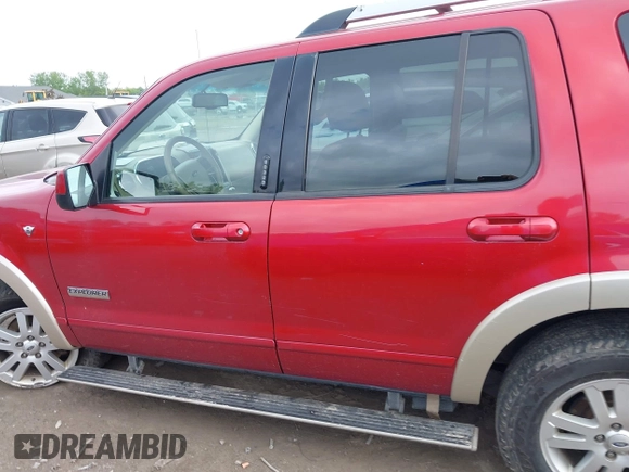 2007 Ford Explorer Eddie Bauer with VIN 1FMEU74887UB04138, listed as a IAAI auction lot 42268119 with 262,610 mi miles and . Bid and sale history available at DreamBid. Image 15.