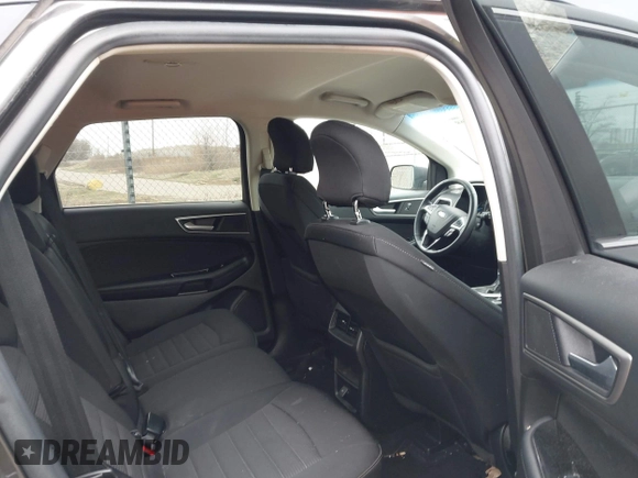 2016 Ford Edge SEL with VIN 2FMPK3J91GBC04785, listed as a IAAI auction lot 41919569 with 107,889 mi miles. Bid and sale history available at carsss.com. Image 8.