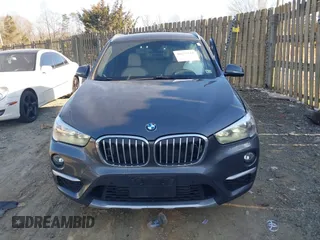 2018 BMW X1 xDrive28i with VIN WBXHT3C32J5L31896, listed as a IAAI auction lot 41675944 with 47,190 mi miles. Bid and sale history available at carsss.com. Image 12.