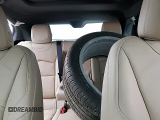2024 Cadillac XT4 FWD Premium Luxury z VIN 1GYFZCR44RF241880, wystawiony jako Copart lot #44975635 z przebiegiem 2 385 mil mil oraz Szkoda całkowita • Salvage title. Historia ofert i sprzedaży dostępna na DreamBid. Obrazek 10.