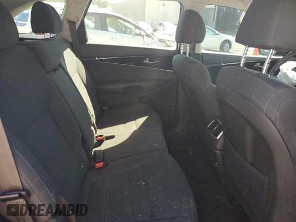 2020 Kia Sorento L with VIN 5XYPG4A32LG683828, listed as a Copart auction lot 48512045 with 86,422 mi miles and Salvage Title. Bid and sale history available at DreamBid. Image 11.