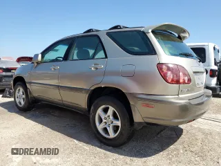2000 Lexus RX 300 with VIN JT6HF10U4Y0131929, listed as a Copart auction lot 74196174 with 156,756 mi miles and Non Repairable. Bid and sale history available at carsss.com. Image 2.